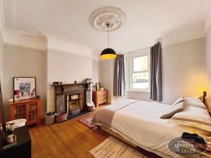 Photo 7- click for photo gallery